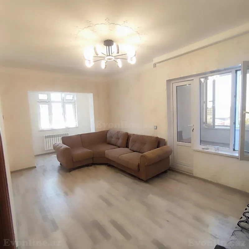 2 otaqlı Mənzil 70 m² 8-ci kilometr Satılır