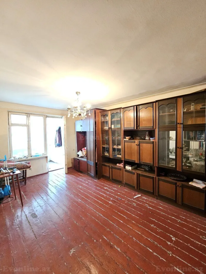 3 otaqlı köhnə tikili mənzil satılır — Qara Qarayev m., Bakı - şəkil 3