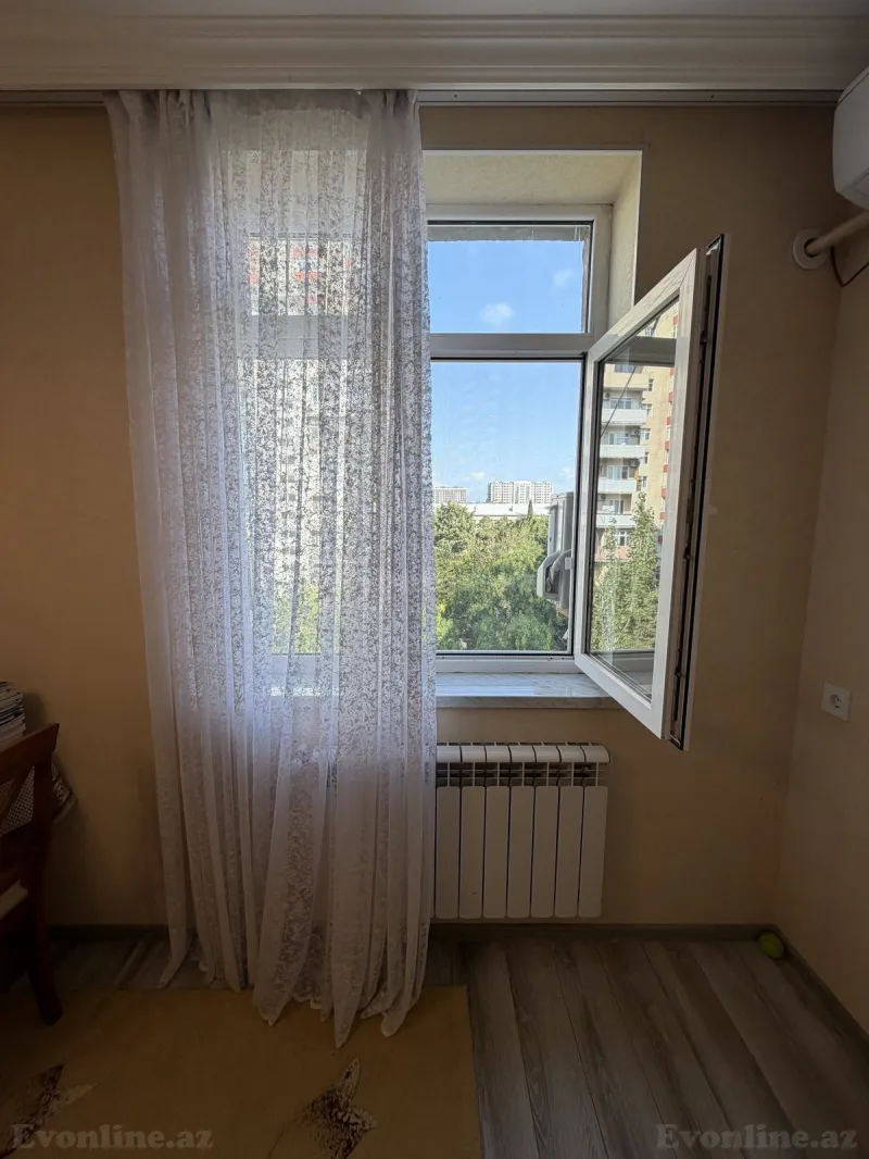 2 otaqlı köhnə tikili mənzil satılır — 8-ci mikrorayon, Bakı - şəkil 10
