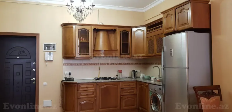 2 otaqlı yeni tikili mənzil kirayə verilir — Xətai r., Bakı - şəkil 3