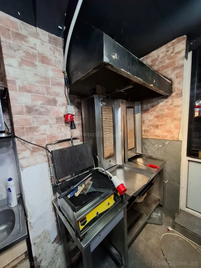 Obyekt 15 m² Yasamal r. Satılır