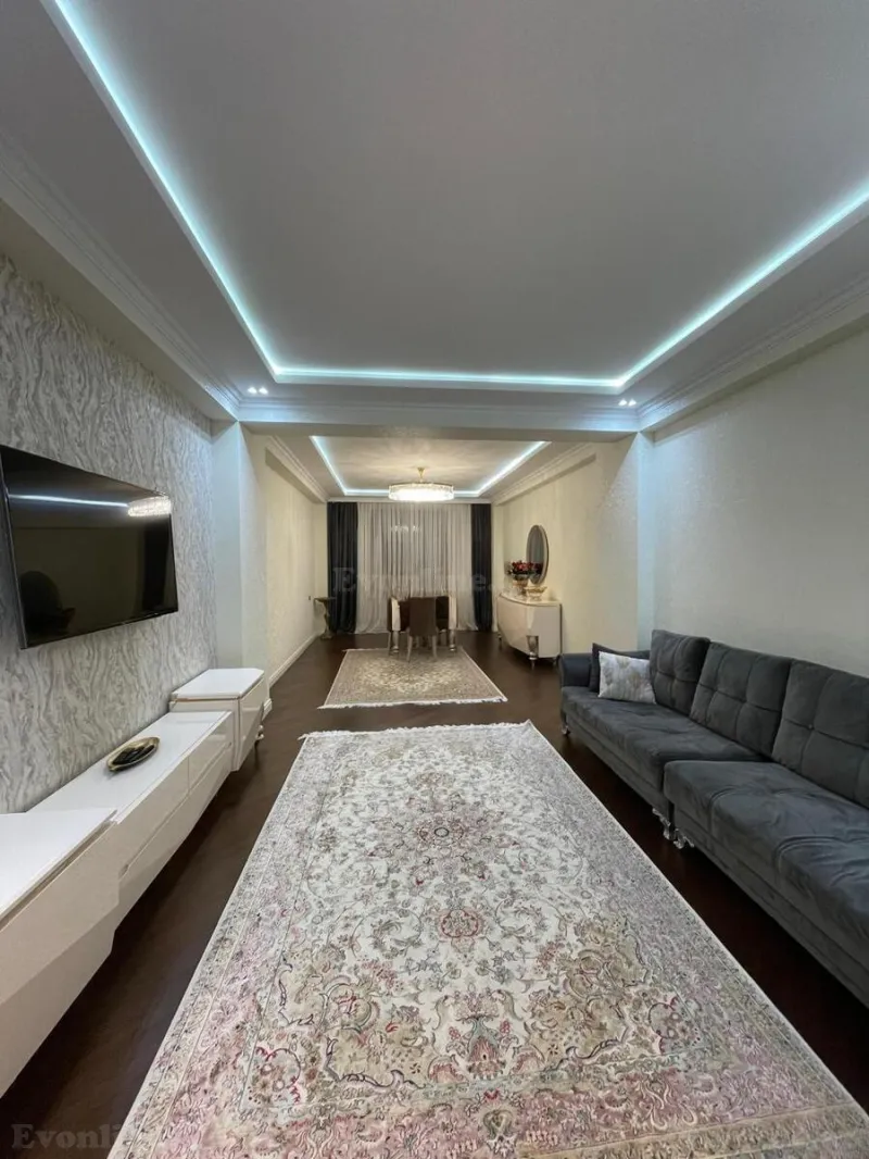 4 otaqlı köhnə tikili mənzil satılır — 8-ci mikrorayon, Bakı - şəkil 11