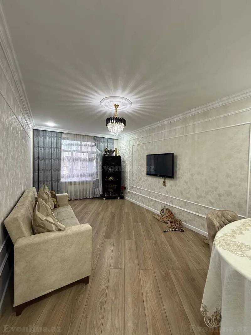 3 otaqlı Mənzil 80 m² Əhmədli m. Satılır