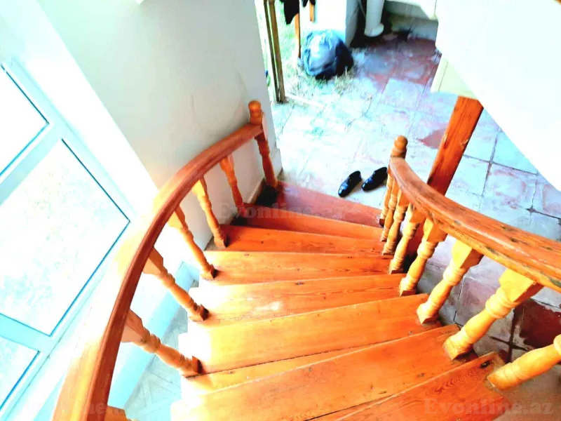 10 otaqlı həyət evi satılır — Bakıxanov, Bakı - şəkil 2