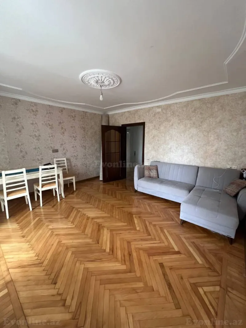 3 otaqlı Mənzil 80 m² 20 Yanvar m. Kirayə verilir