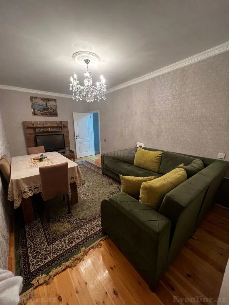 Bakı, Suraxanı r., Qaraçuxurda 3 otaqlı mənzil satılır