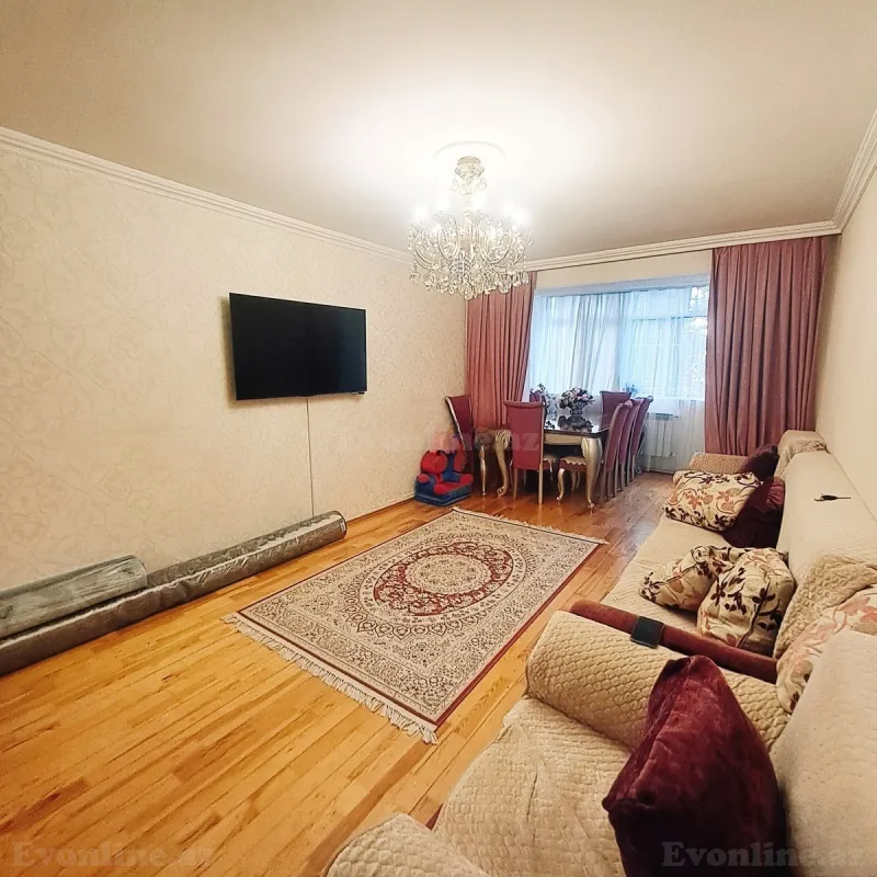 3 otaqlı Mənzil 80 m² 8-ci kilometr Satılır