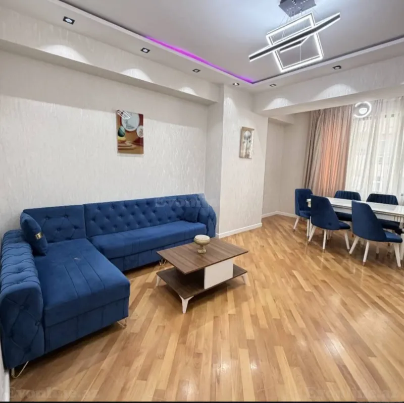 2 otaqlı Mənzil 64 m² 4-cü mikrorayon Satılır