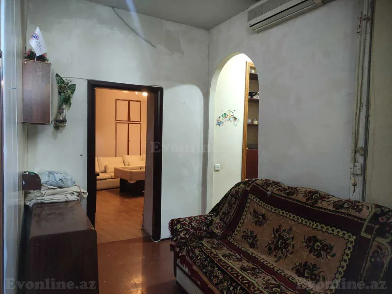3 otaqlı Həyət evi 160 m² 28 May m. Kirayə verilir