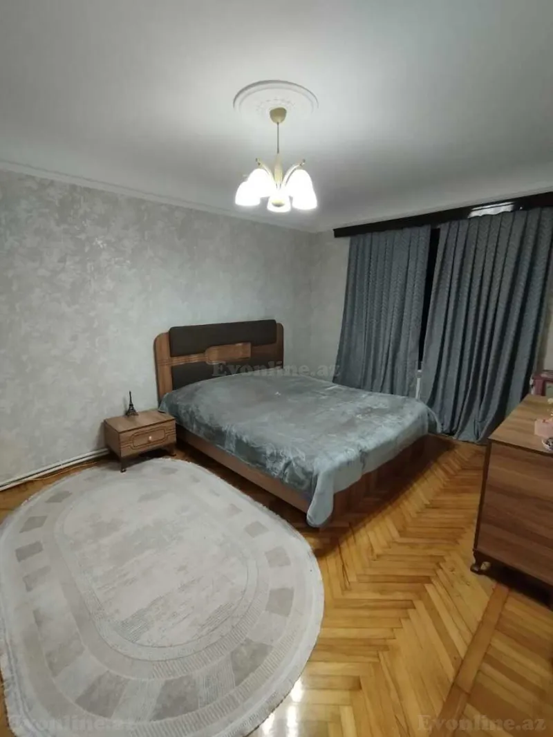 3 otaqlı köhnə tikili mənzil satılır — Xətai r., Bakı - şəkil 8