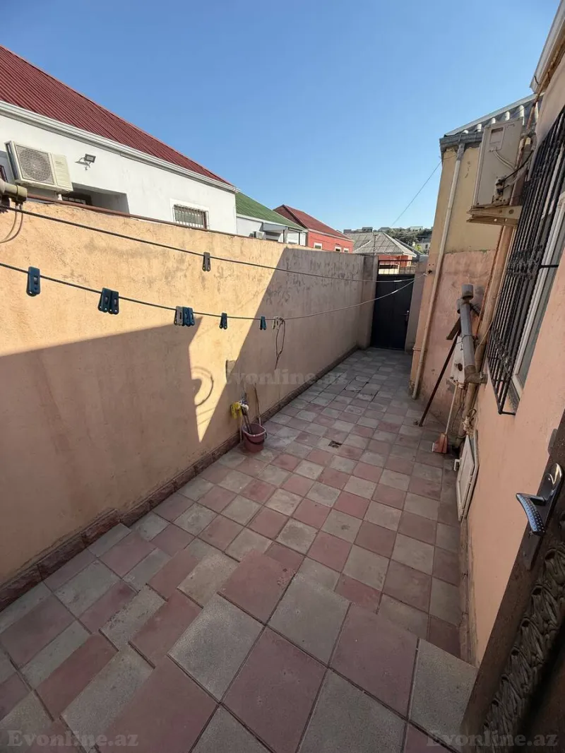 2 otaqlı həyət evi satılır — Yeni Ramana, Bakı - şəkil 6