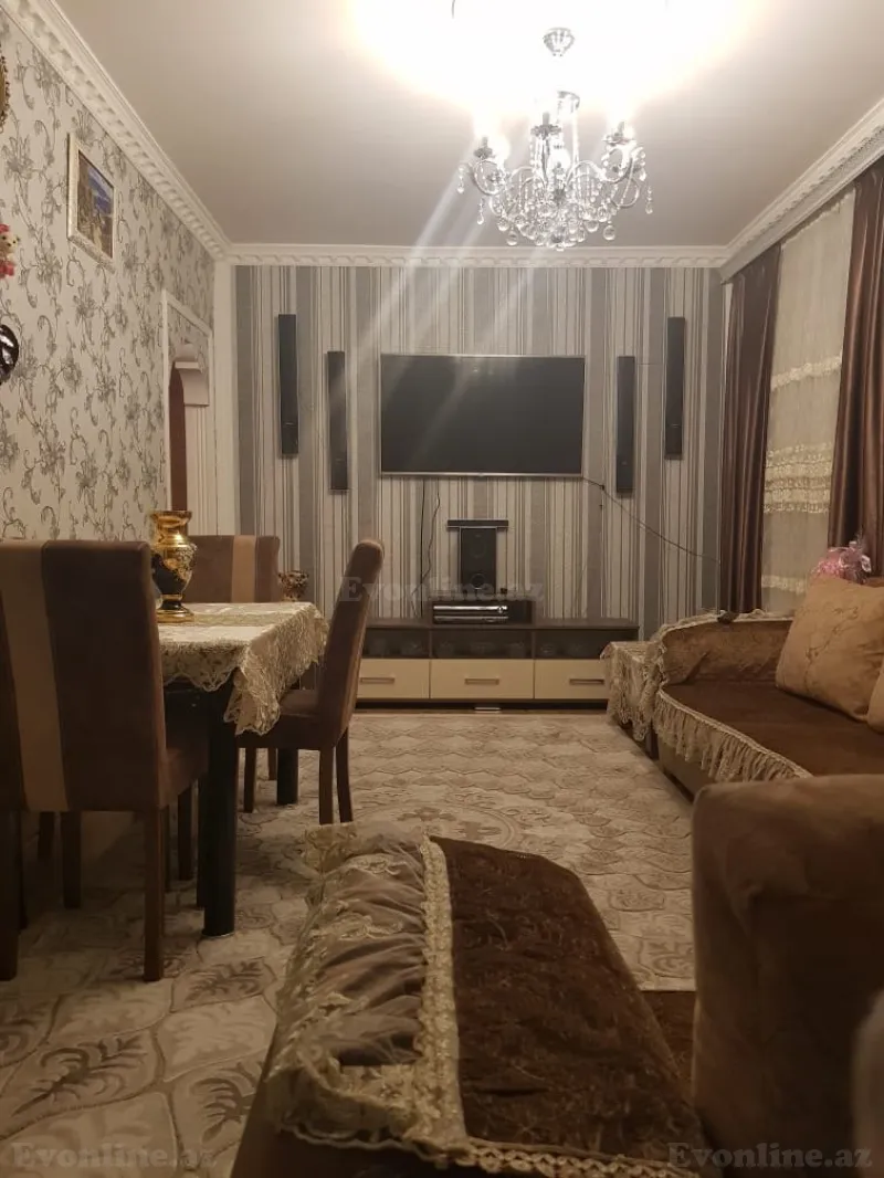 3 otaqlı köhnə tikili mənzil satılır — Bakıxanov, Bakı - şəkil 3