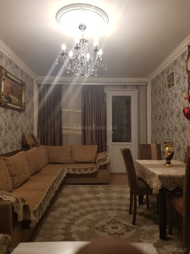 3 otaqlı köhnə tikili mənzil satılır — Bakıxanov, Bakı - şəkil 4