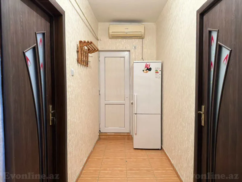 3 otaqlı köhnə tikili mənzil satılır — Bakıxanov, Bakı - şəkil 6