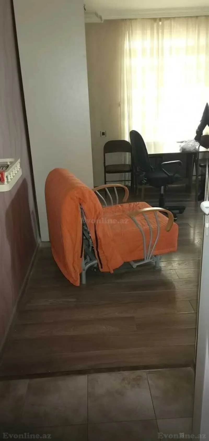 1 otaqlı köhnə tikili mənzil kirayə verilir — Yasamal r., Bakı - şəkil 4