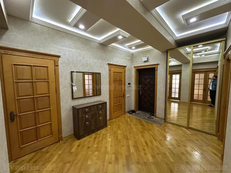3 otaqlı yeni tikili mənzil satılır — 20 Yanvar m., Bakı - şəkil 18