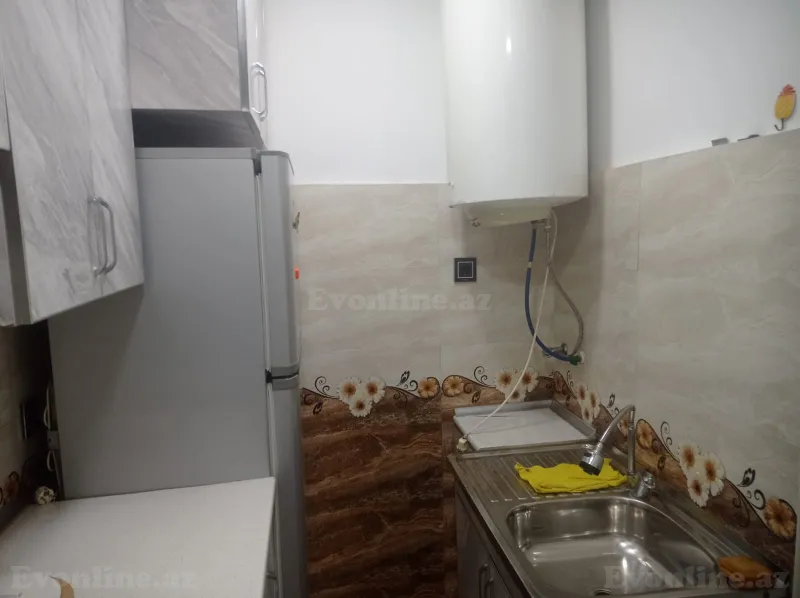 1 otaqlı köhnə tikili mənzil kirayə verilir — Bakıxanov, Bakı - şəkil 3