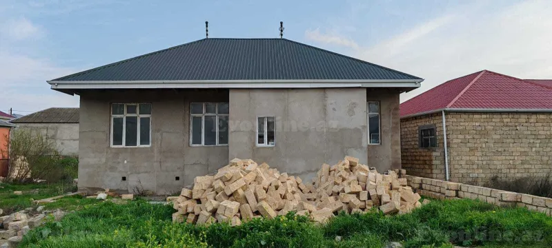 4 otaqlı Həyət evi 135 m² Binəqədi Satılır