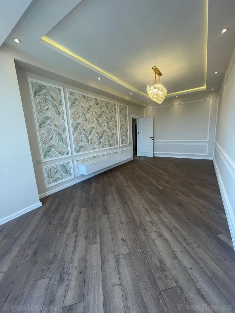 3 otaqlı Mənzil 98 m² Binəqədi r. Satılır