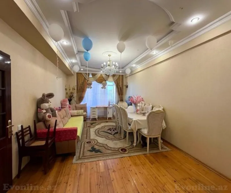 2 otaqlı Mənzil 85 m² 8 Noyabr m. Satılır