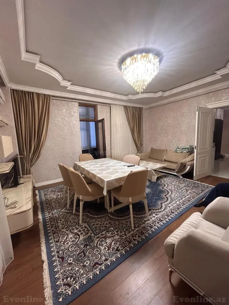 3 otaqlı Mənzil 125 m² Qara Qarayev m. Kirayə verilir