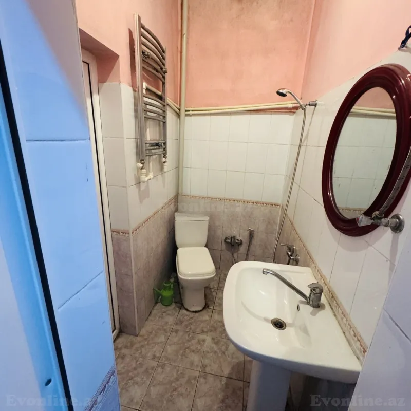 4 otaqlı həyət evi kirayə verilir — 8 Noyabr m., Bakı - şəkil 8