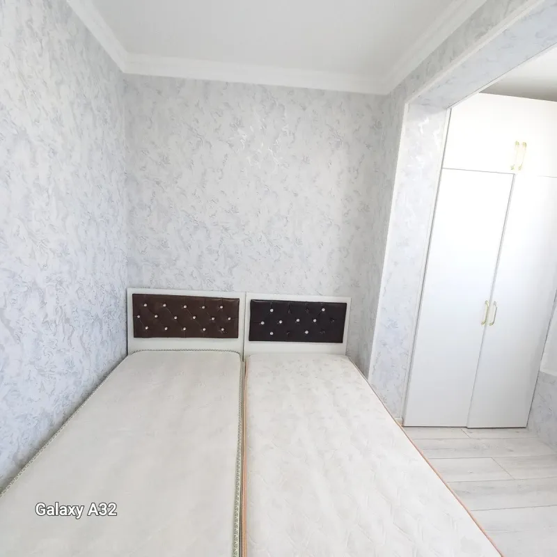 2 otaqlı köhnə tikili mənzil satılır — Yeni Günəşli, Bakı - şəkil 3