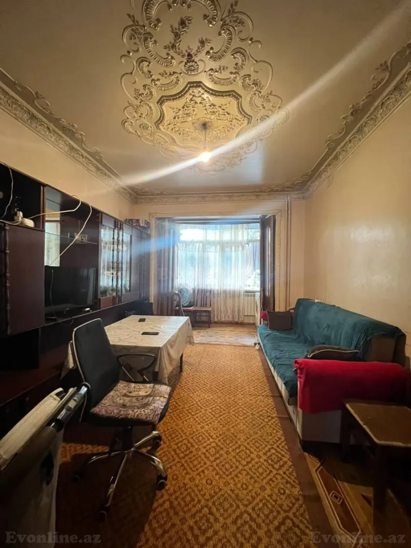 2 otaqlı Mənzil 55 m² 1-ci mikrorayon Satılır
