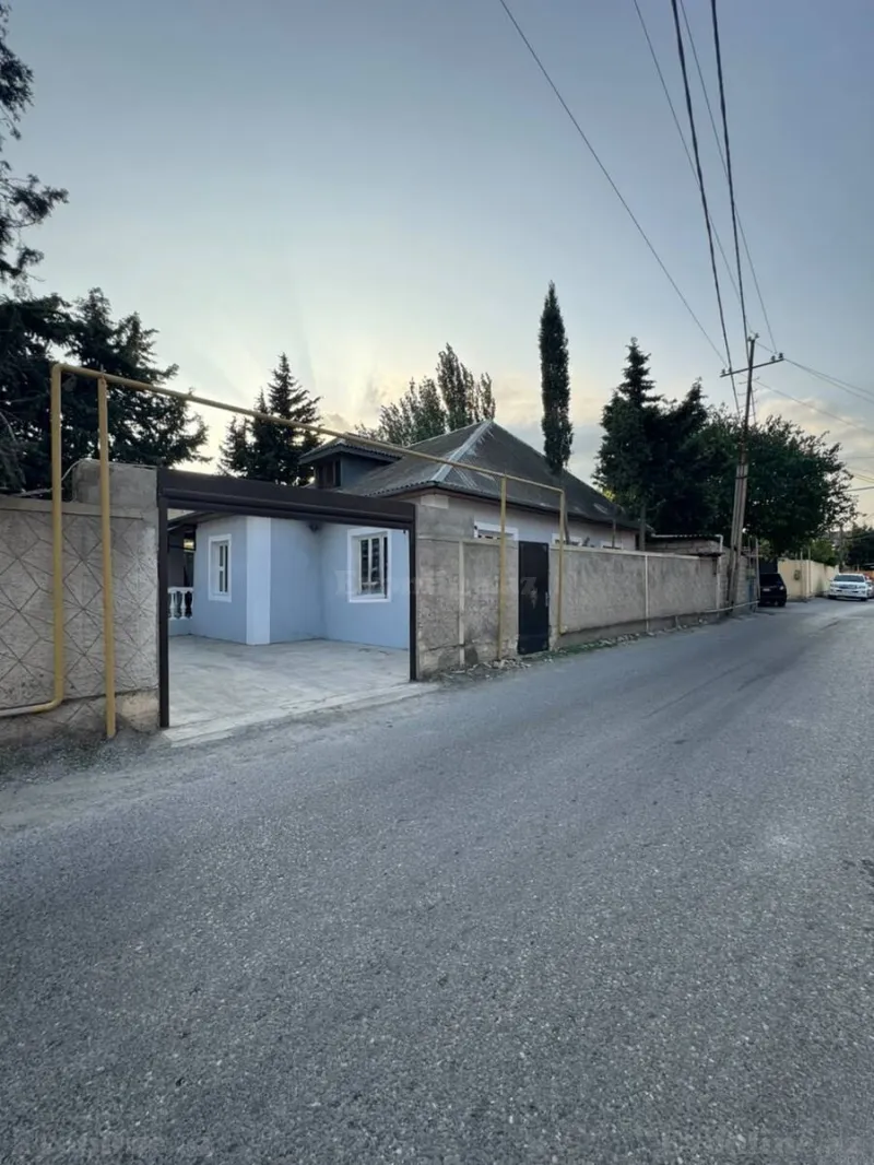 4 otaqlı Həyət evi 156 m² Bakıxanov Satılır