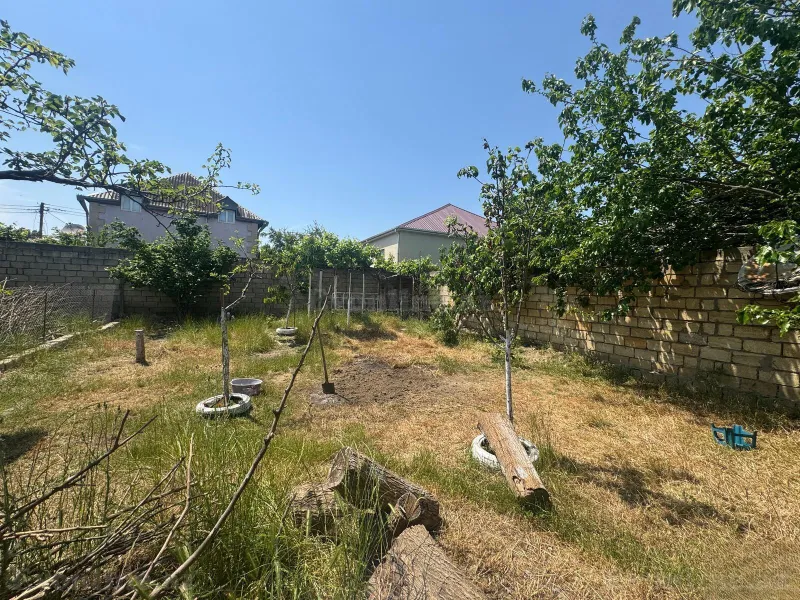 Torpaq satılır — Neftçilər m., Bakı - şəkil 5