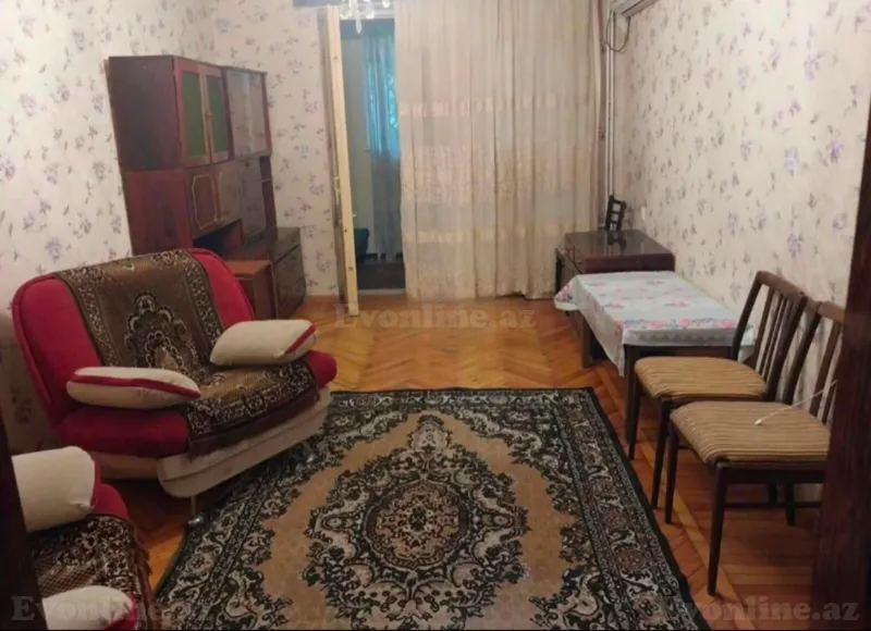 2 otaqlı Mənzil 60 m² İnşaatçılar m. Kirayə verilir