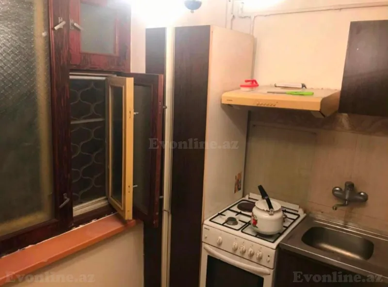 2 otaqlı köhnə tikili mənzil kirayə verilir — İnşaatçılar m., Bakı - şəkil 4