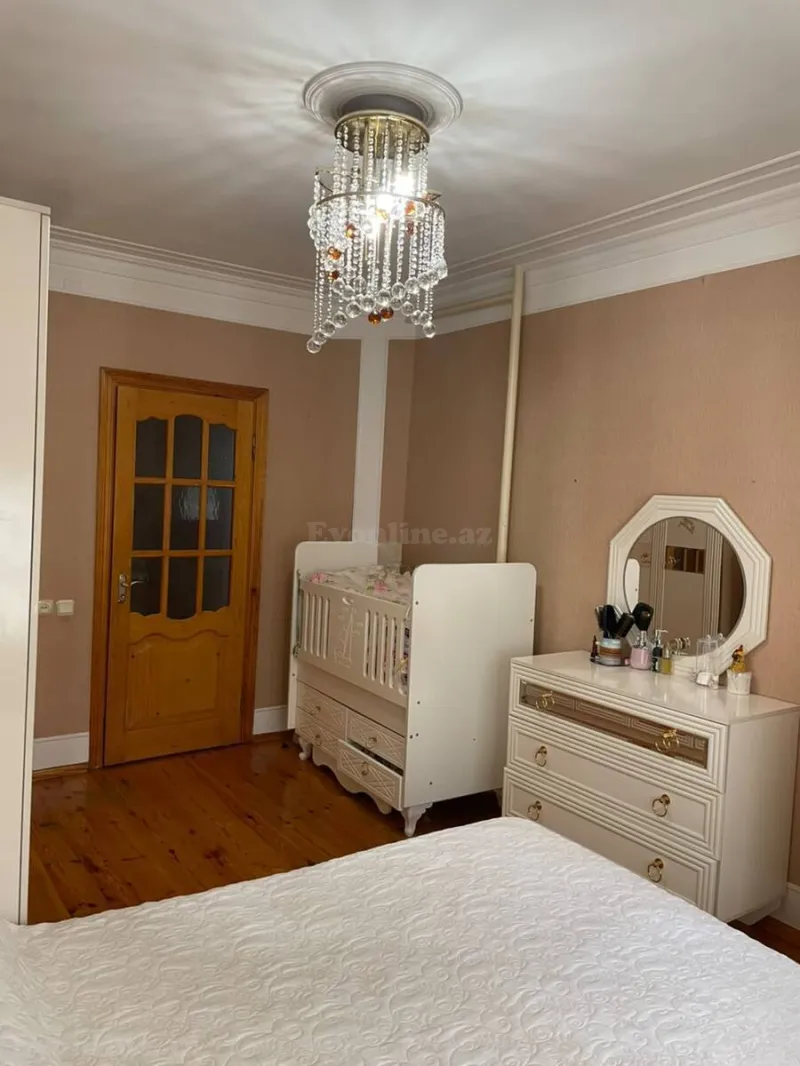 3 otaqlı köhnə tikili mənzil satılır — 9-cu mikrorayon, Bakı - şəkil 5