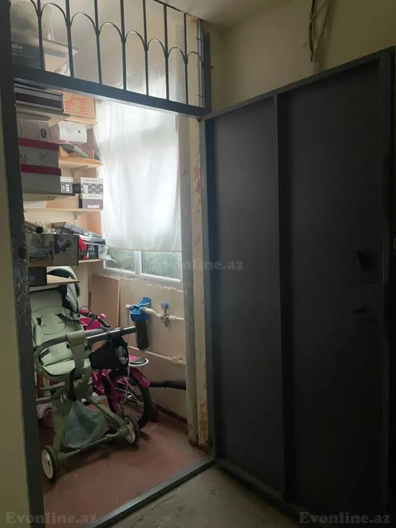 3 otaqlı köhnə tikili mənzil satılır — 9-cu mikrorayon, Bakı - şəkil 16