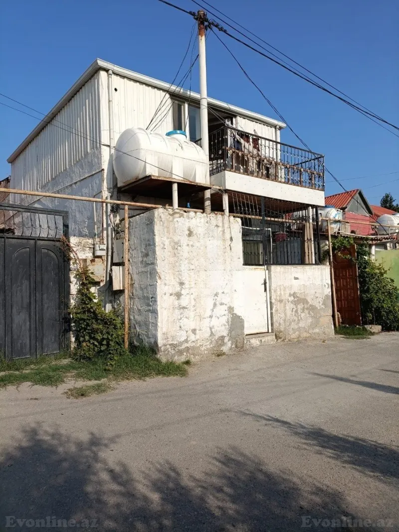 3 otaqlı həyət evi satılır — Bayıl, Bakı - şəkil 2