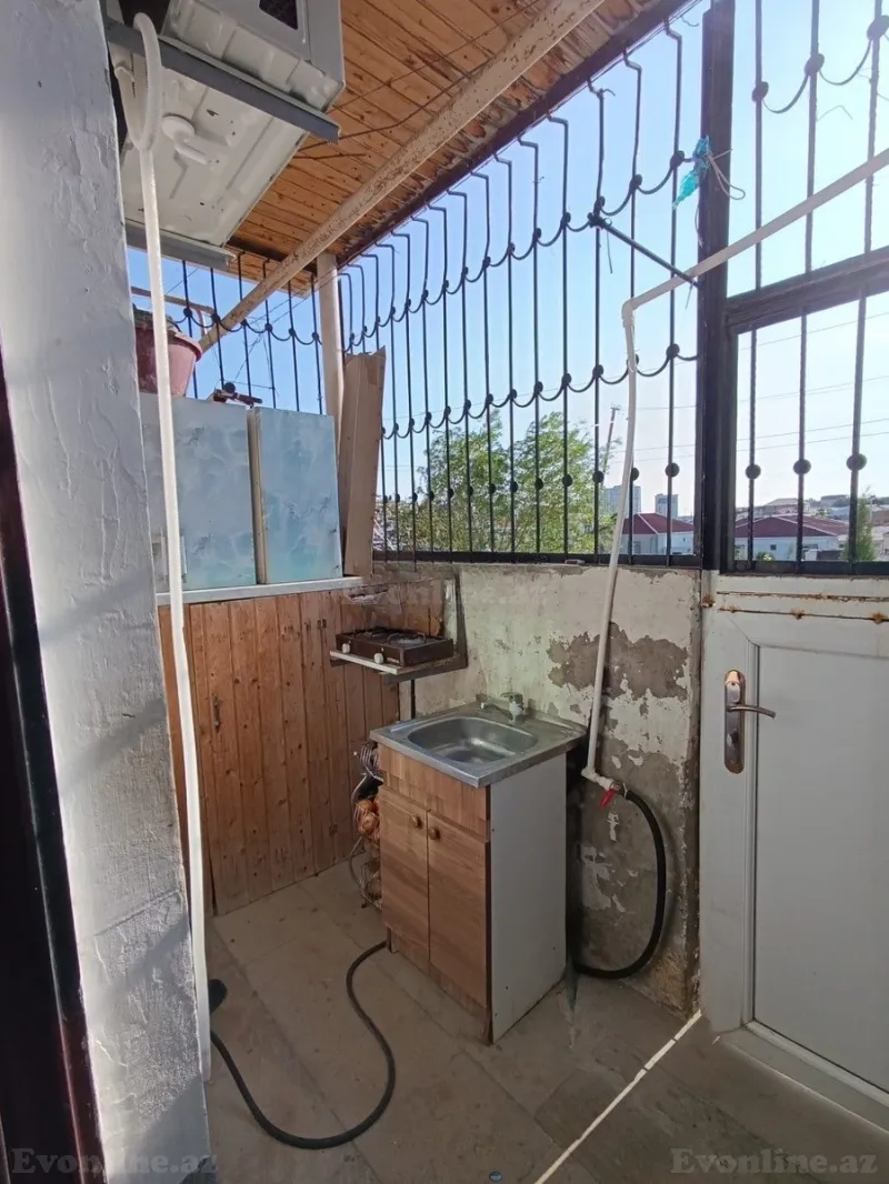 3 otaqlı həyət evi satılır — Bayıl, Bakı - şəkil 3