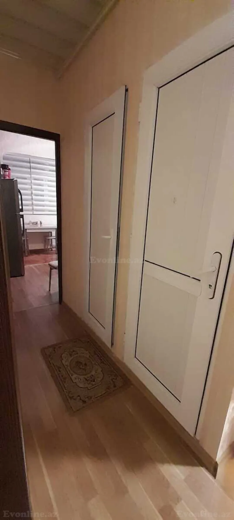 3 otaqlı köhnə tikili mənzil satılır — Yeni Günəşli, Bakı - şəkil 8