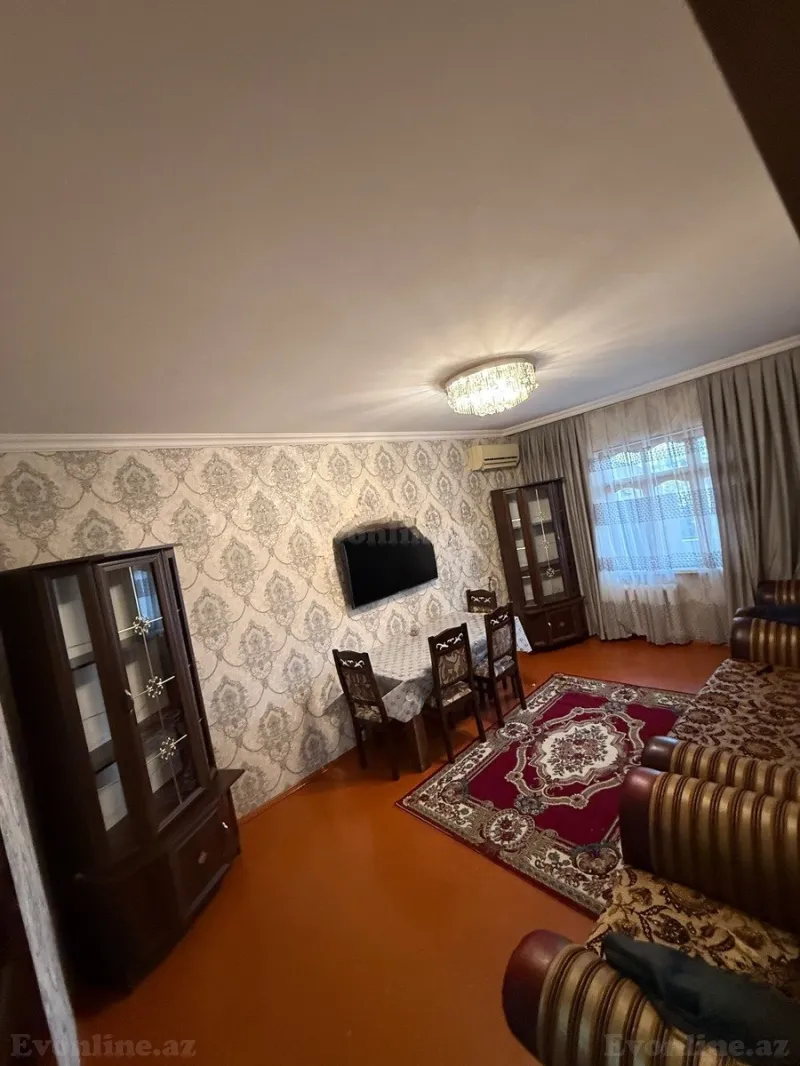 3 otaqlı Mənzil 100 m² Massiv V Kirayə verilir