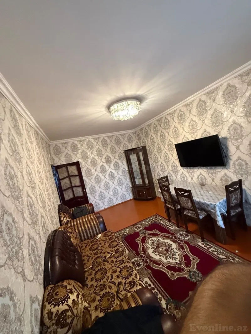 3 otaqlı köhnə tikili mənzil kirayə verilir — Massiv V, Bakı - şəkil 2
