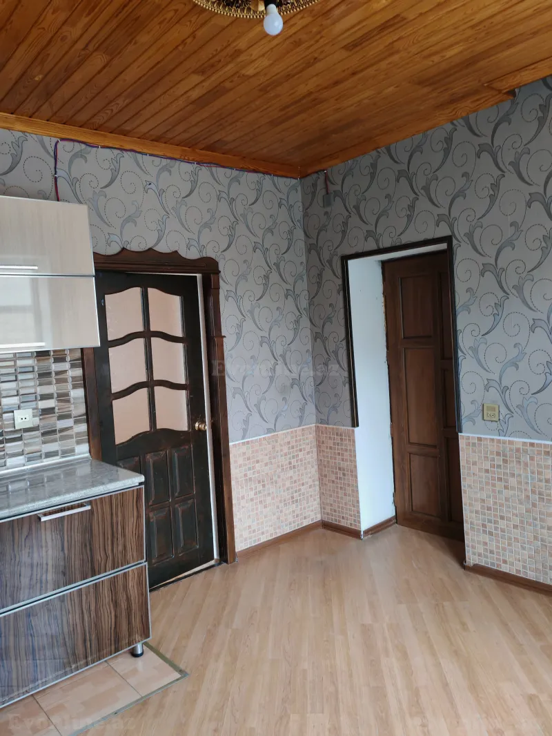 8 otaqlı həyət evi satılır — Mərdəkan, Bakı - şəkil 5