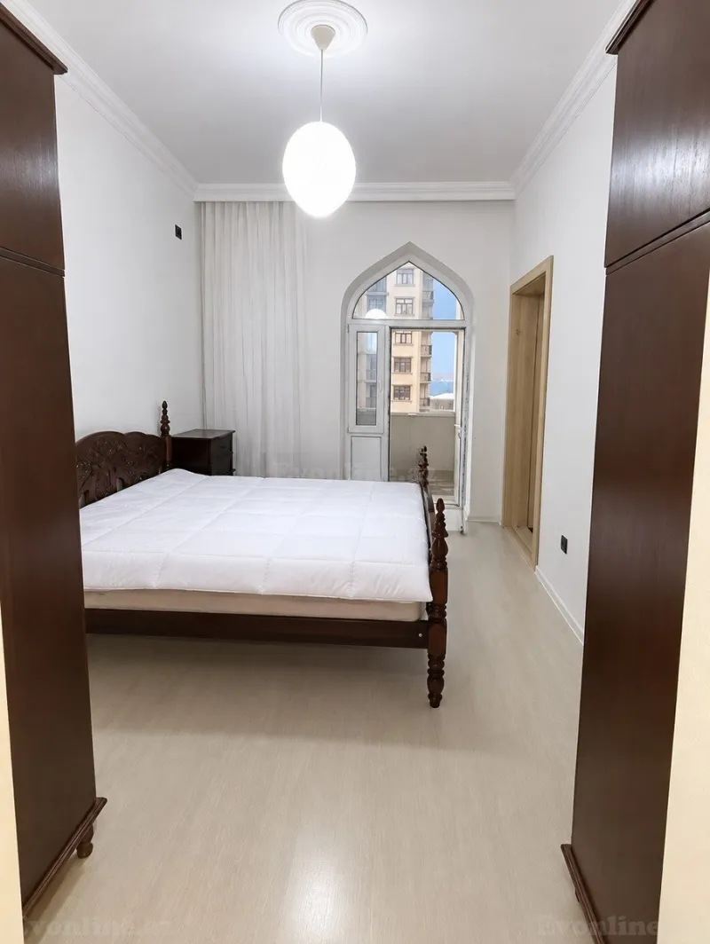 2 otaqlı köhnə tikili mənzil kirayə verilir — Səbail r., Bakı - şəkil 3