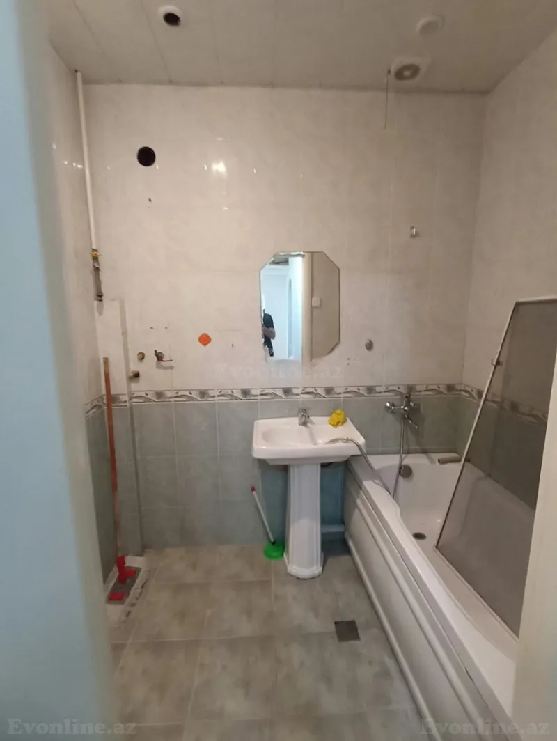 2 otaqlı köhnə tikili mənzil kirayə verilir — Səbail r., Bakı - şəkil 4