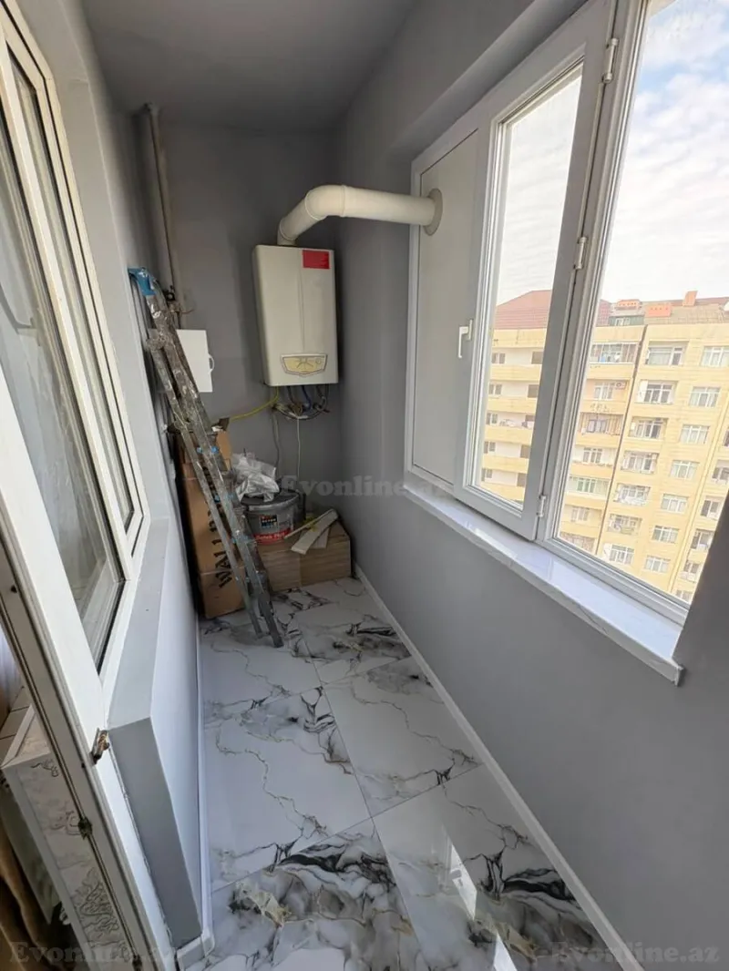 2 otaqlı yeni tikili mənzil satılır — Yeni Yasamal, Bakı - şəkil 14