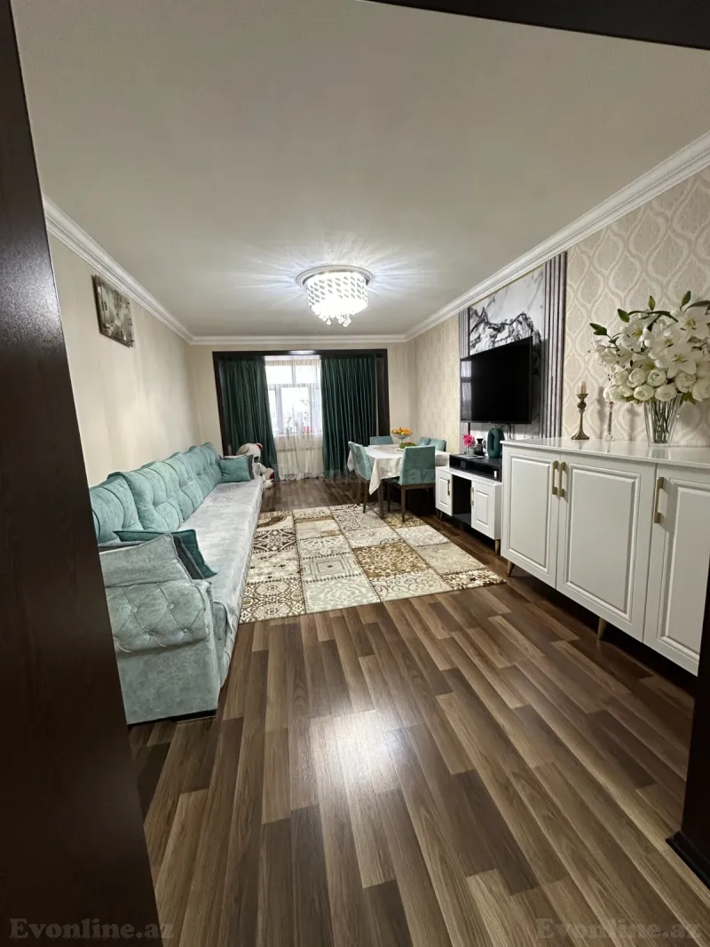 3 otaqlı Mənzil 72 m² Bakıxanov Satılır