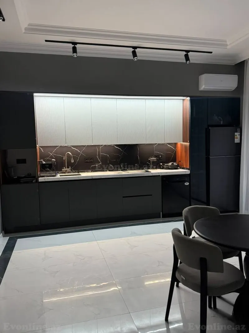 4 otaqlı həyət evi satılır — Albalılıq, Bakı - şəkil 7