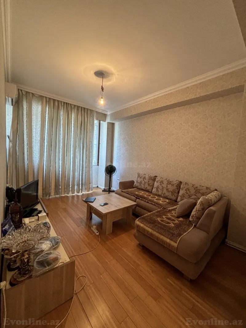 2 otaqlı Mənzil 45 m² 20 Yanvar m. Satılır