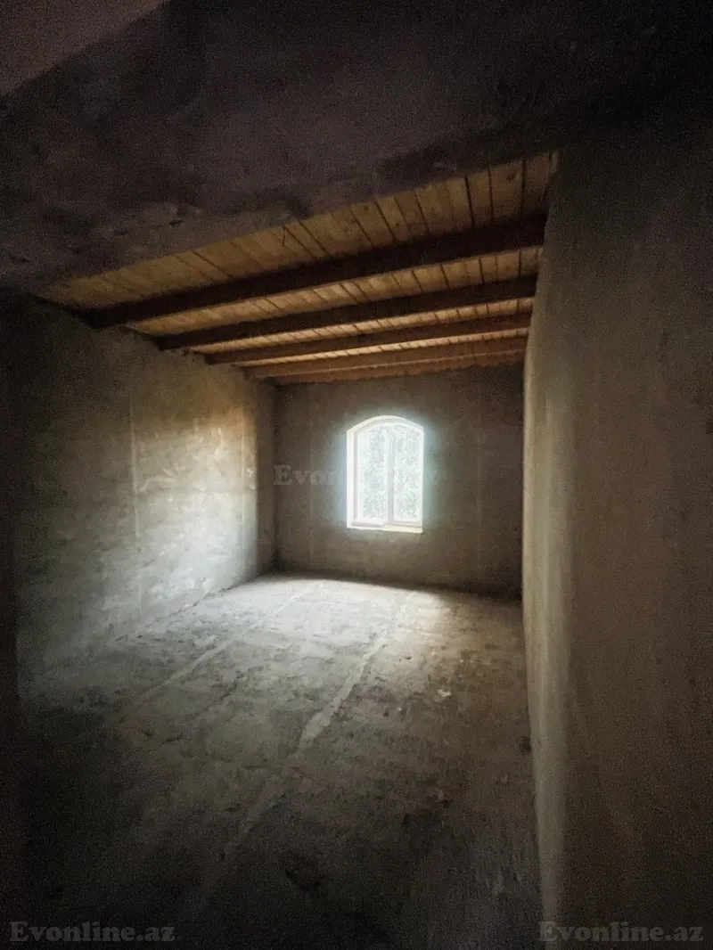 4 otaqlı həyət evi satılır — Qala, Bakı - şəkil 6