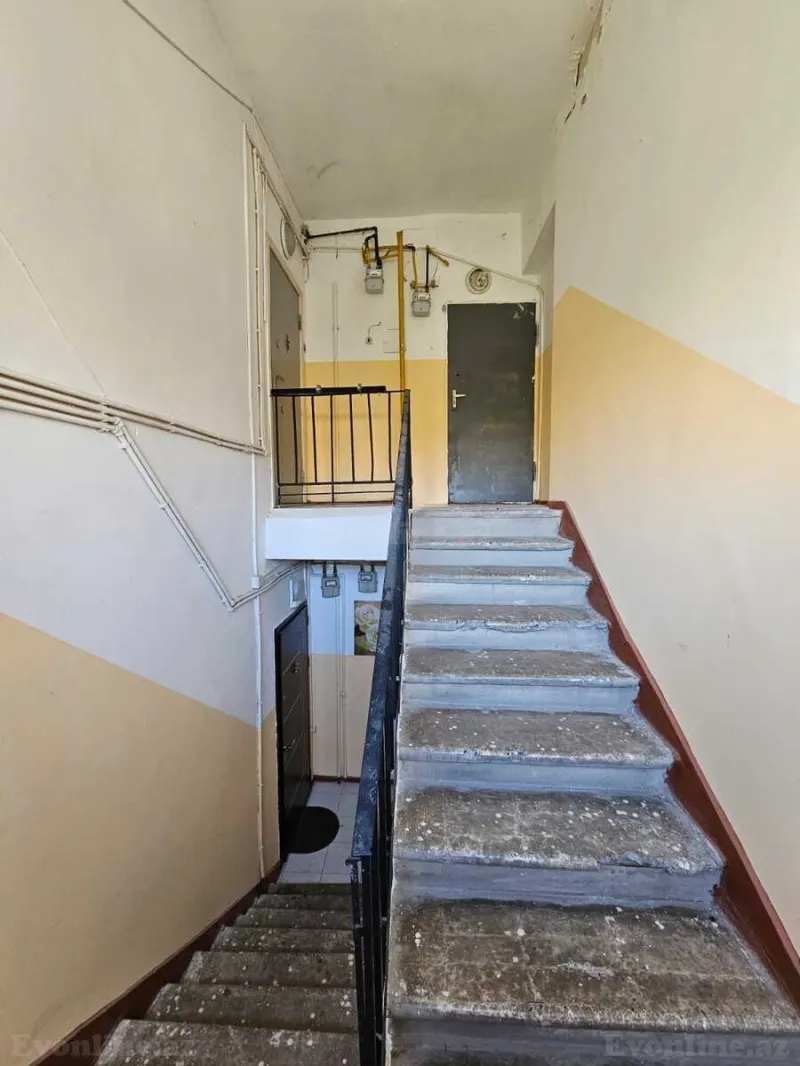 3 otaqlı köhnə tikili mənzil kirayə verilir — 8-ci mikrorayon, Bakı - şəkil 14