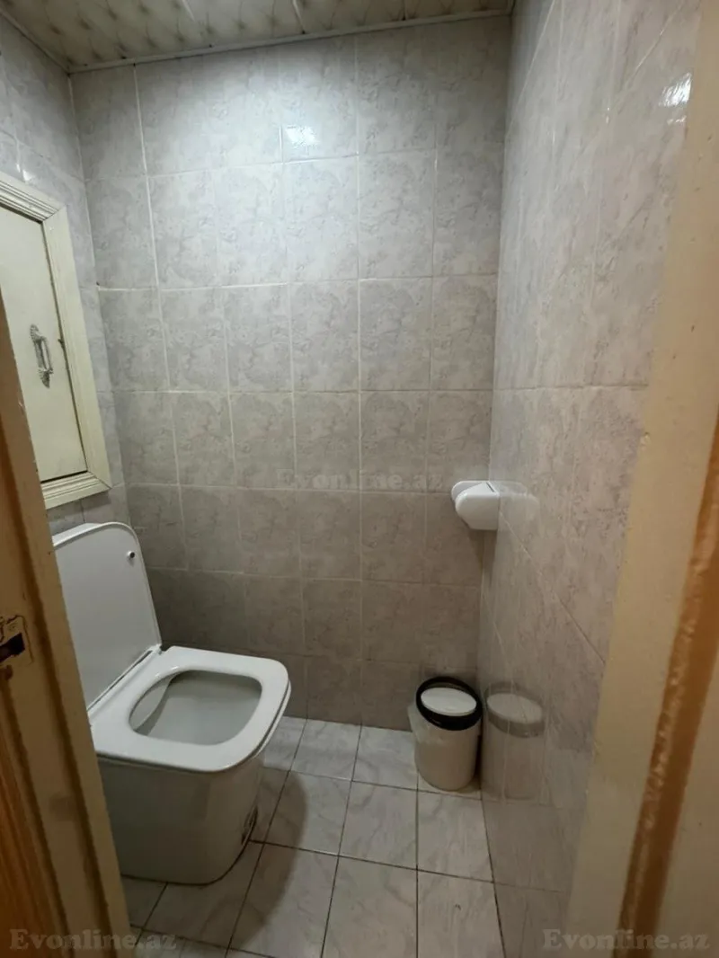 2 otaqlı köhnə tikili mənzil satılır — Memar Əcəmi m., Bakı - şəkil 6