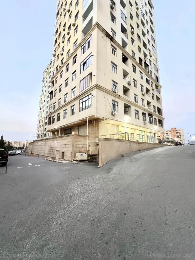 3 otaqlı yeni tikili mənzil satılır — Yeni Günəşli, Bakı - şəkil 15